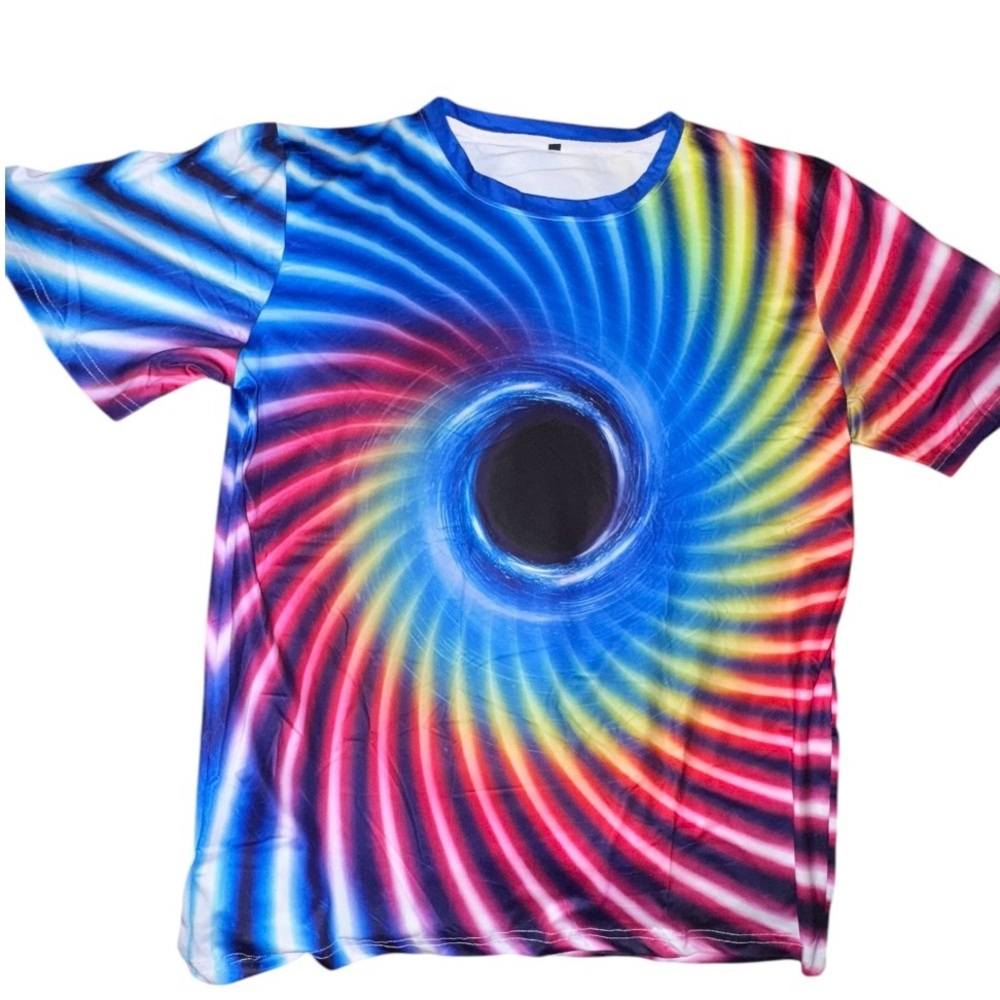 Colorful T-shirt Optical Illusion Print - Picture 4 of 4